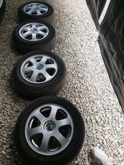 Škoda elektrony + pneu 5x100 r15 - 5