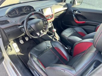 Peugeot 208 gti - 5