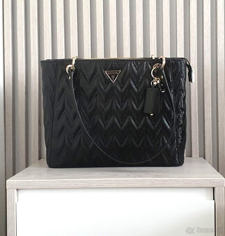 Nová kabelka GUESS originál - 5