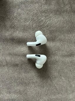 AirPods Pro (MagSafe) – top stav - 5