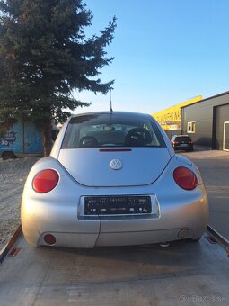 Rozpredam New beetle 2.0 8v - 5