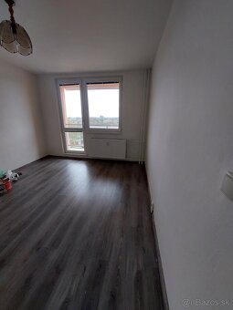 Prenájom - 2 izbový byt - 5