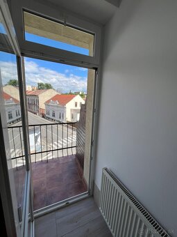 Na prenájom krásny jednoizbový byt v centre Košíc - 5