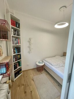 PRENÁJOM: dogfriendly bývanie 1,5 izbový mestský byt v obľúb - 5