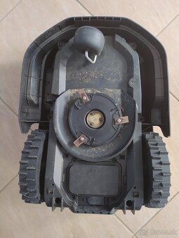 ...Robotická kosačka - LandXcape LX790... - 5