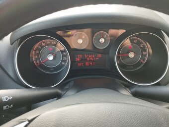 Fiat Punto - 5