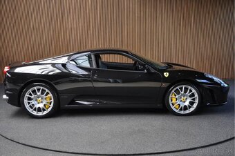 Ferrari F430 4.3 V8 F1 60th Anniversary Edition z roku 2007 - 5