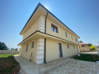 Úsporný 4 izbový poschodový rodinný dom - novostavba, Veľké - 5