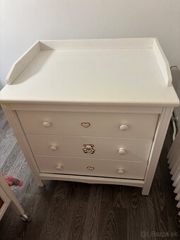 Postieľka a komoda erbesi - 5