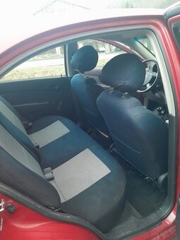 Chevrolet Aveo - 5
