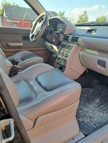 Land Rover freelander 2,5 v6 - 5