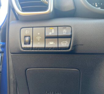 Kia Sportage 1.6 CRDi Platinum 100kW Automat 4x4 - 5