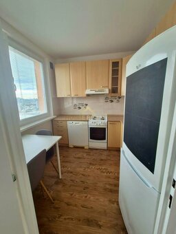 Prenájom pekný 2 izbový byt, Adámiho ulica, Bratislava IV. K - 5