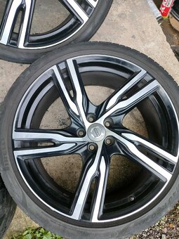 4ks alu disky orig. Volvo 5x108 r20 - 5