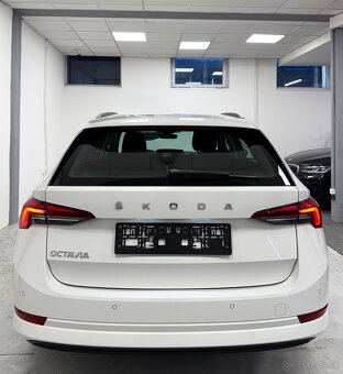 Skoda Octavia 2.0TDI DSG Style/Led/2023 - 5