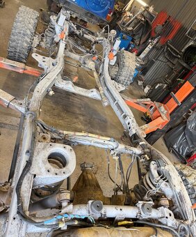 Nissan Patrol y61 - 5