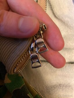 Bape shark camo hoodie - 5