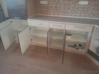 Kuchynská linka - 5