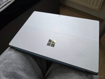 Microsoft Surface Pro 7 - 5