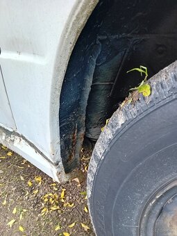 Suzuki Vitara 1,6 i 8 ventil predám - 5