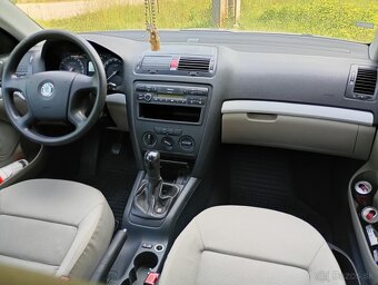 Predám Skoda Octavia 2 sedan - 5