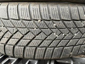 PREDÁM 2 kusy zimné pneumatiky MATADOR 195/55 R16 91H XL - 5