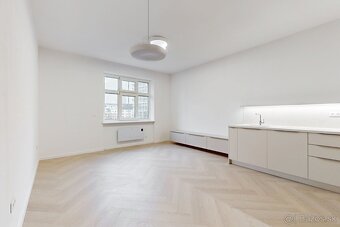 EXKLUZÍVNE 2-izb zrekonštruovaný byt STARÉ MESTO - 5