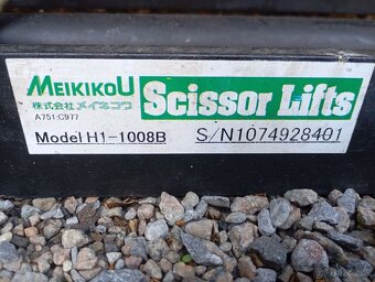 Nožnicový zdvihák / zdvíhací stôl Meikikou - 5