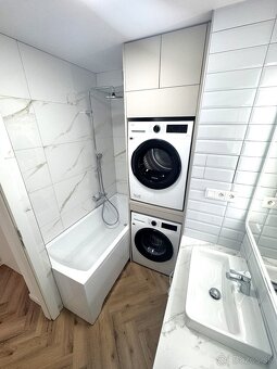 KOŠICE - KRÁSNY 4IZBOVY BYT - KOMPLETNÁ REKONŠTRUKCIA,LOGGIA - 5