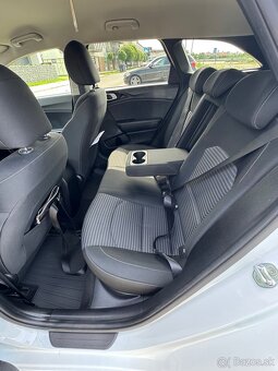 KIA Ceed 1.5T-GDi GOLD+ - 5