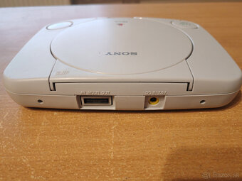 Predám Playstation 1 Slim - 5