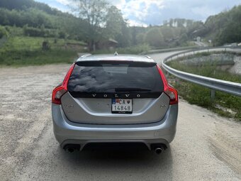 Volvo V60 D3 R-Design 110kW A/T - 5