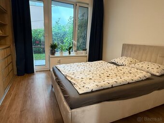 Moderný 2-izbový s predzáhradkou a park miestom - 5