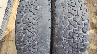 BF Goodrich 235/70 r16 T/A - 5