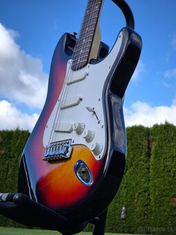 Cheri Strat - 5