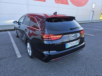 Kia Ceed SW 1.6 CRDi MHEV Gold - 5