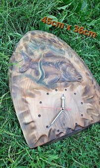 Vianočný darček pre rybára orechové hodiny s kaprom - 5