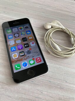 iPhone SE - 5