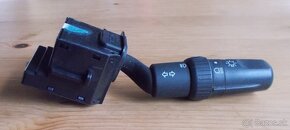 Predám prepínač svetiel na Mazdu 3 - 5