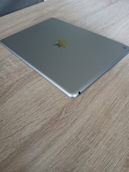 9,7" tablet iPad 5 generácie 32GB TOP stav - 5