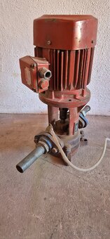 Predám čerpadlo s elektromotorom - 5