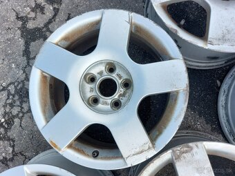 ELEKTRÓNY AUDI R16 5X112 7JX16 ET42 8E0601025C - 5