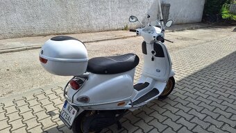 Vespa et150 - 5