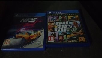 Playstation 4 - 5