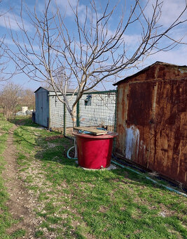 NA PREDAJ ZÁHRADA V PEZINKU - 5