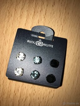 NÁUŠNICE, NÁRAMKY a NÁHRDELNÍKY - 5