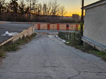 Predám garáž na Ostravskej ul. (Juh - Železníky) - 5