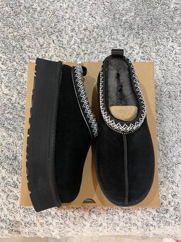 Ugg tazz cierne - 5