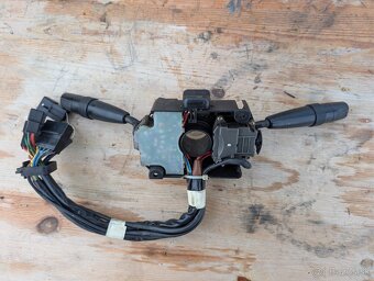 Subaru Legacy BF prepinacie packy - 5