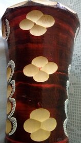 ručne vyrezávaná drevená váza - 5
